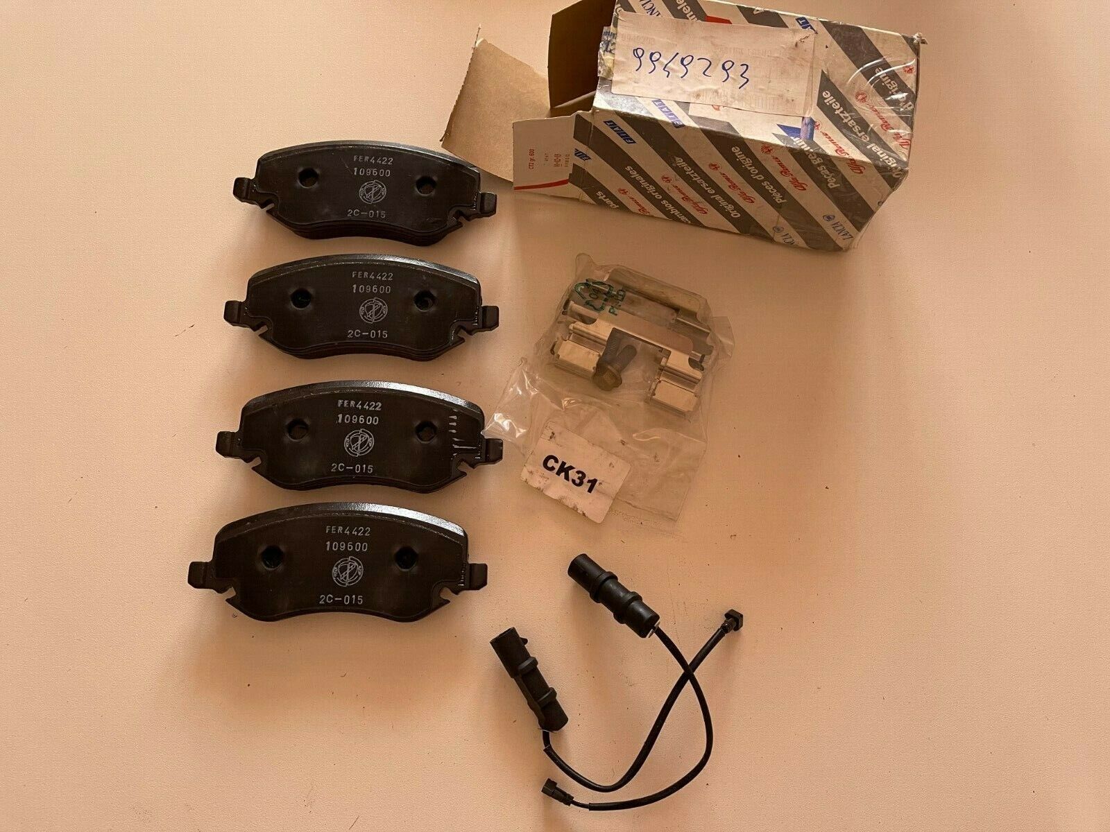 9949293 PASTIGLIE FRENO ANTERIORE LANCIA THESIS