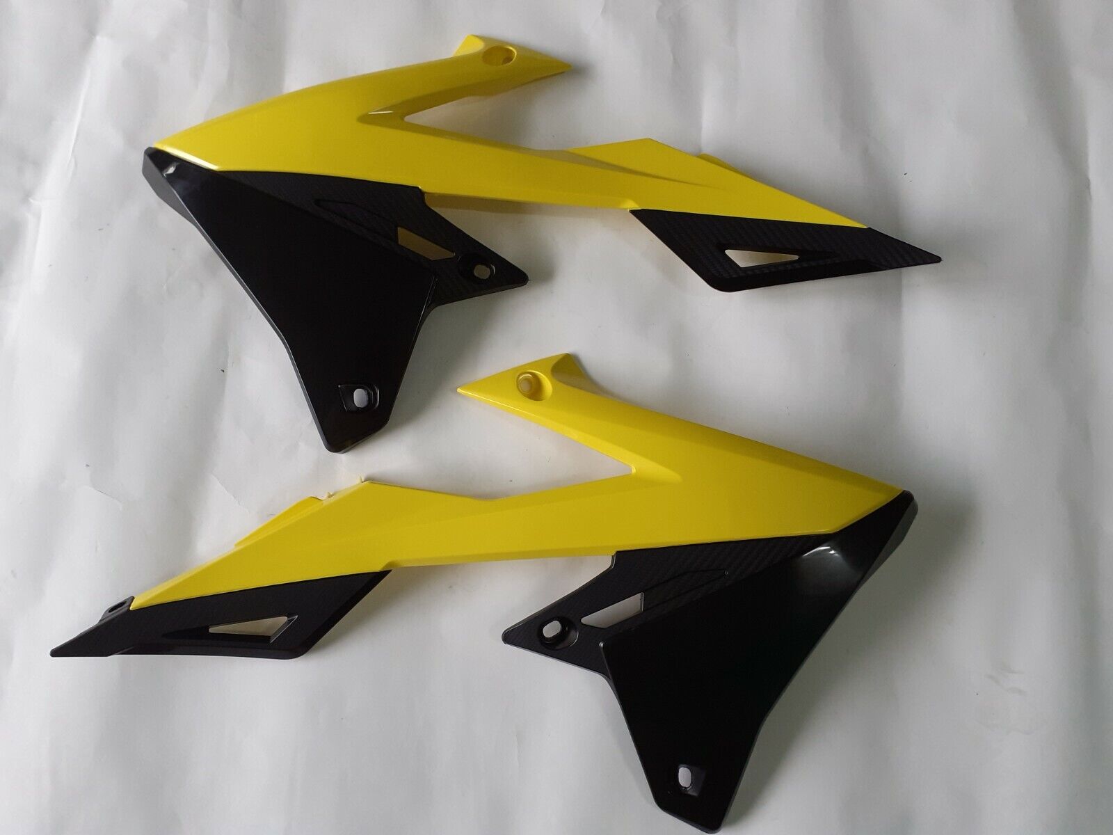 CONVOGLIATORI RADIATORE COPPIA SUZUKI RMZ 250 2023 GIALLO NERO