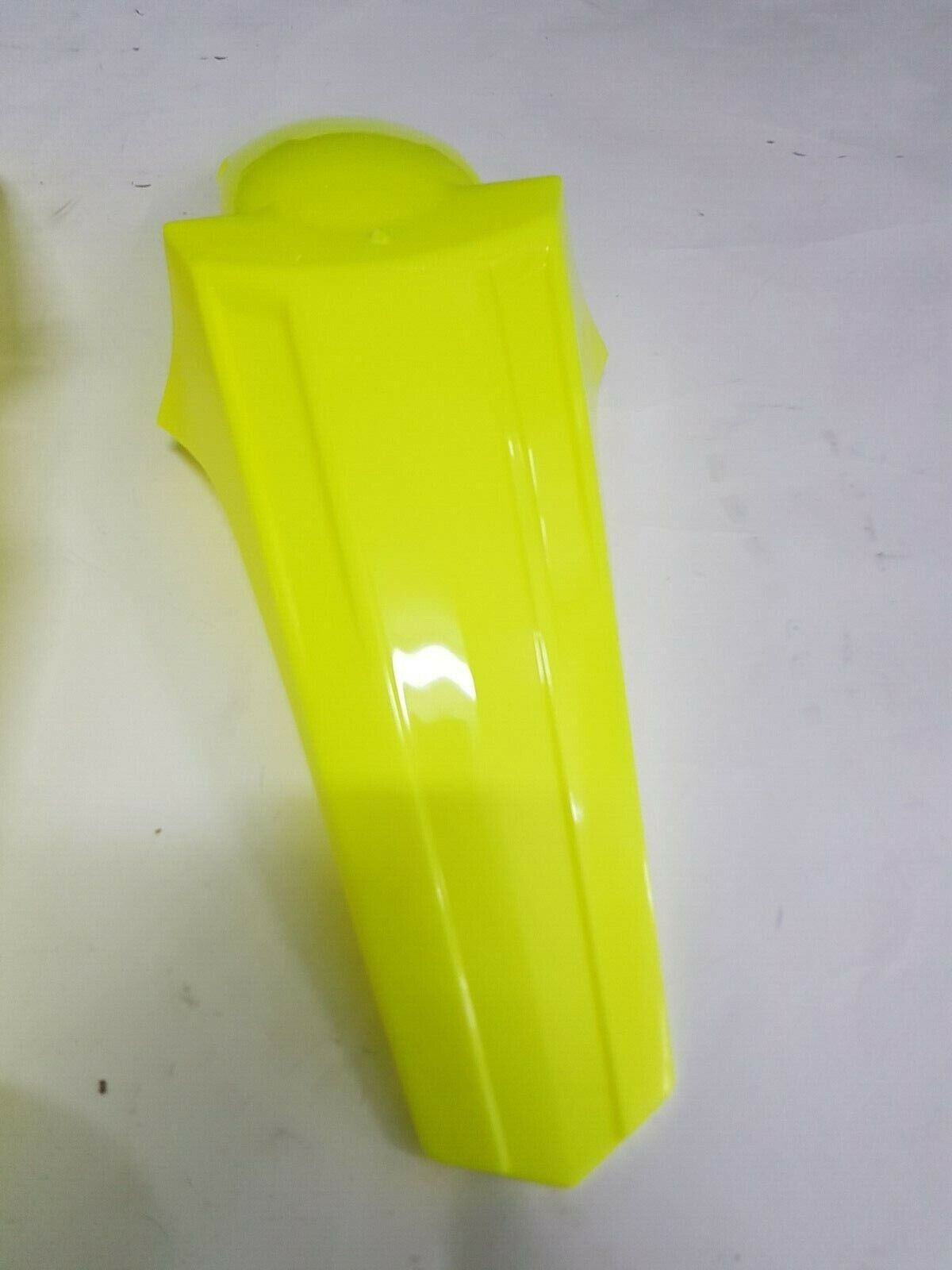 PARAFANGO POSTERIORE SUZUKI RM 85 2024 RESTYLING COLORE GIALLO FLUO