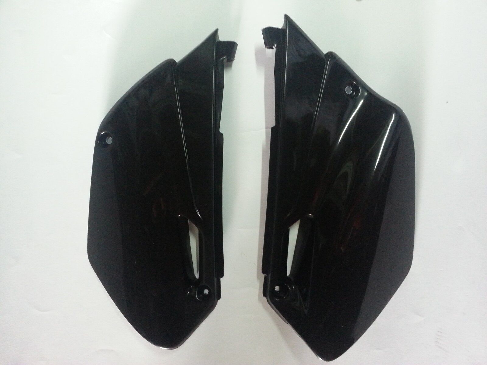 FIANCATINE FIANCHETTI TABELLE POSTERIORI NERE NERO YAMAHA YZ 85 RESTYLING 2009