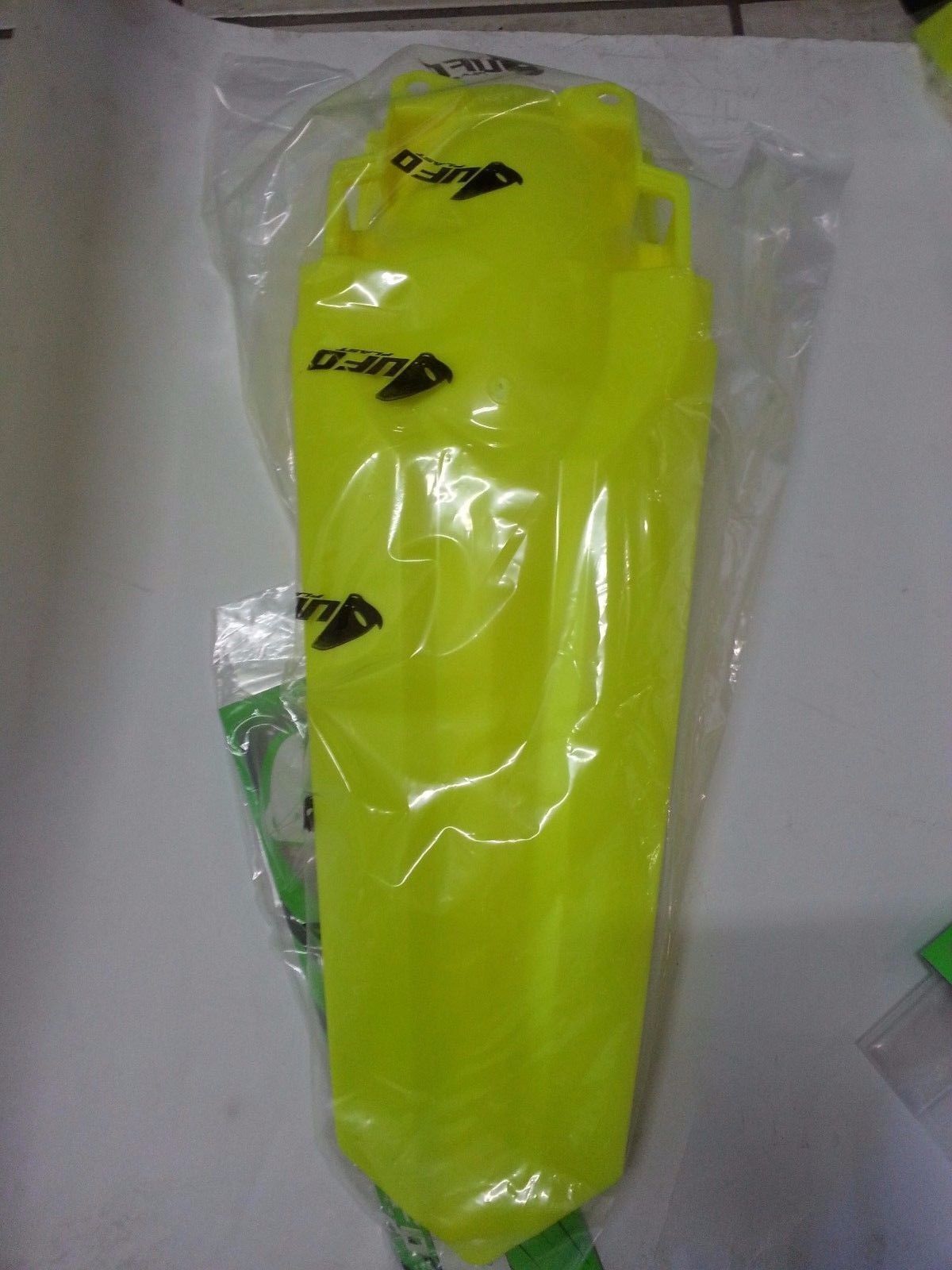 PARAFANGO POSTERIORE HONDA CRF 250 2018 2019 2020 2021 COLORE GIALLO FLUO