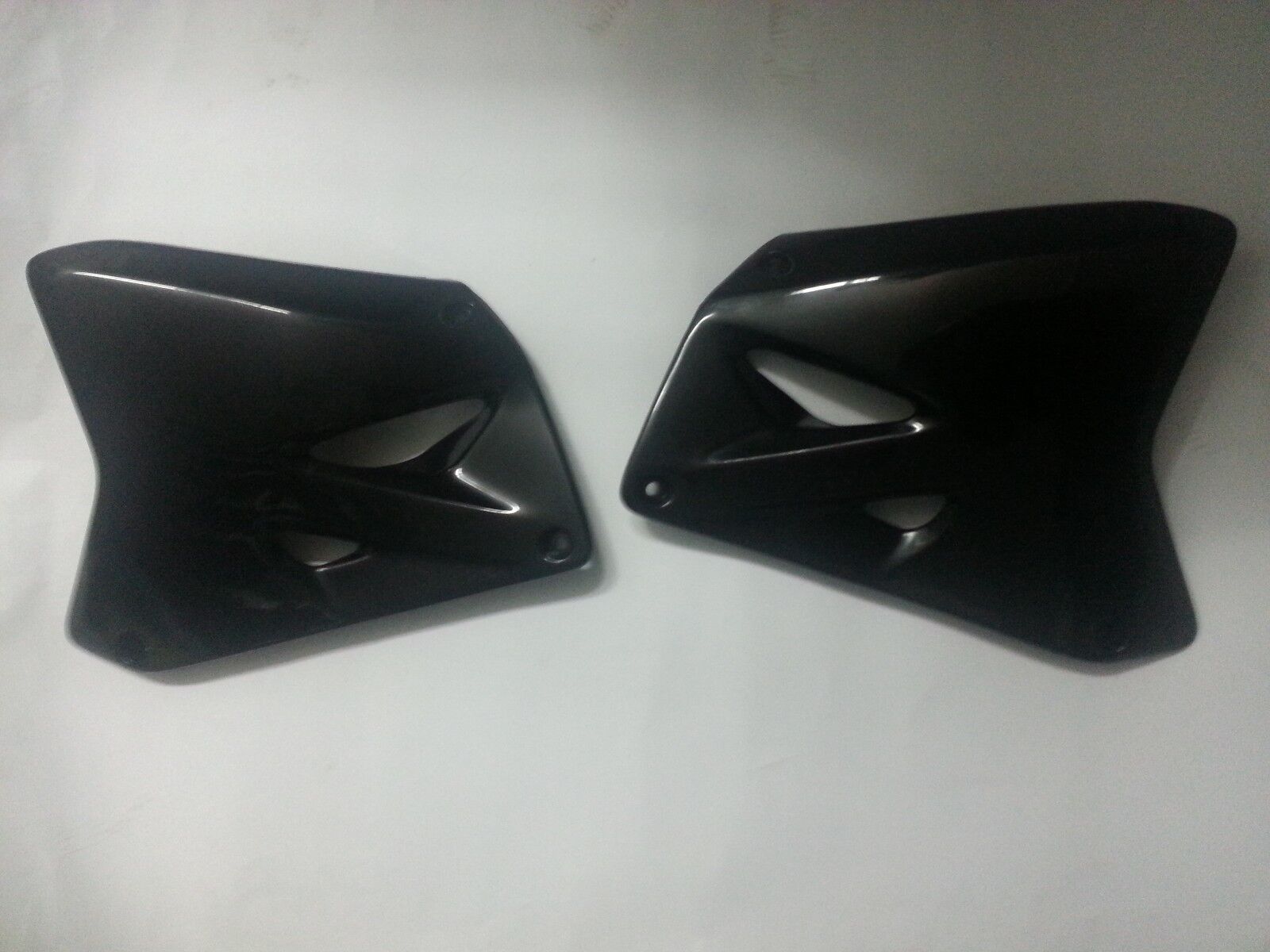 CONVOGLIATORI RADIATORE NERI SUZUKI RM 125 250 2007