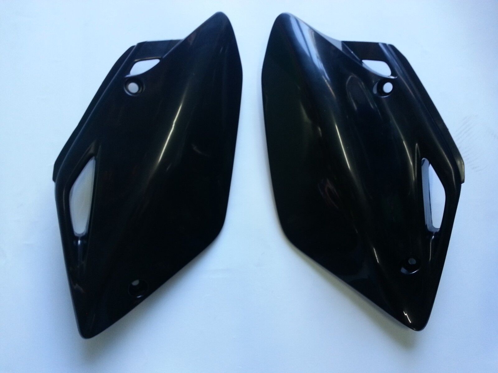 FIANCATINE FIANCHETTI TABELLE POSTERIORI NERI HONDA CRF 150 2010