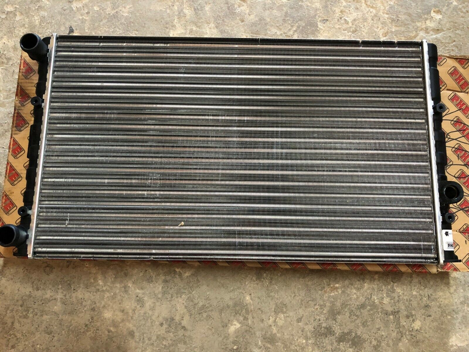 VW018 MOTOWARE RADIATORE VOLKSWAGEN GOLF III VARIANT 1.9 TDI 110 CV 1997