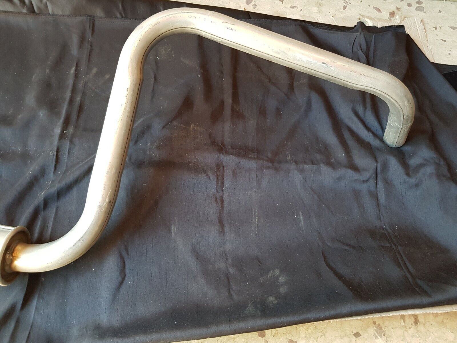 SILENZIATORE CENTRALE WALKER 16808 VOLVO 440 K (445) 1.7 75 KW 102 CV 1994