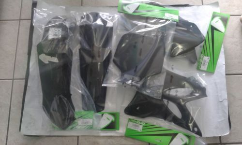 KIT PLASTICHE YAMAHA YZ 85 2014 KIT 5 PZ COLORE NERO