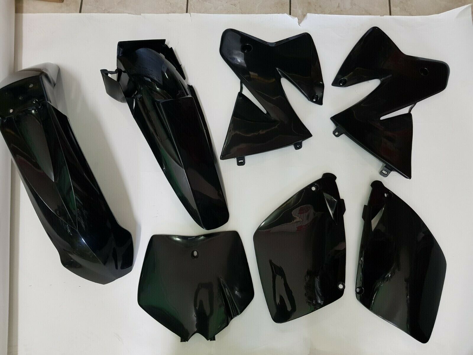 KIT PLASTICHE KTM SX 125 250 300 380 1998 1999 2000 KIT 5 PZ COLORE NERO