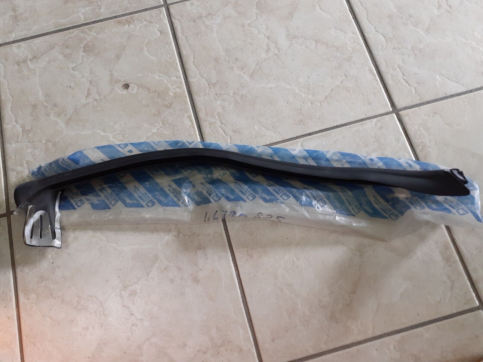 46730825 GUARNIZIONE TENUTA DESTRA ORIGINALE FIAT PUNTO CABRIO 1998