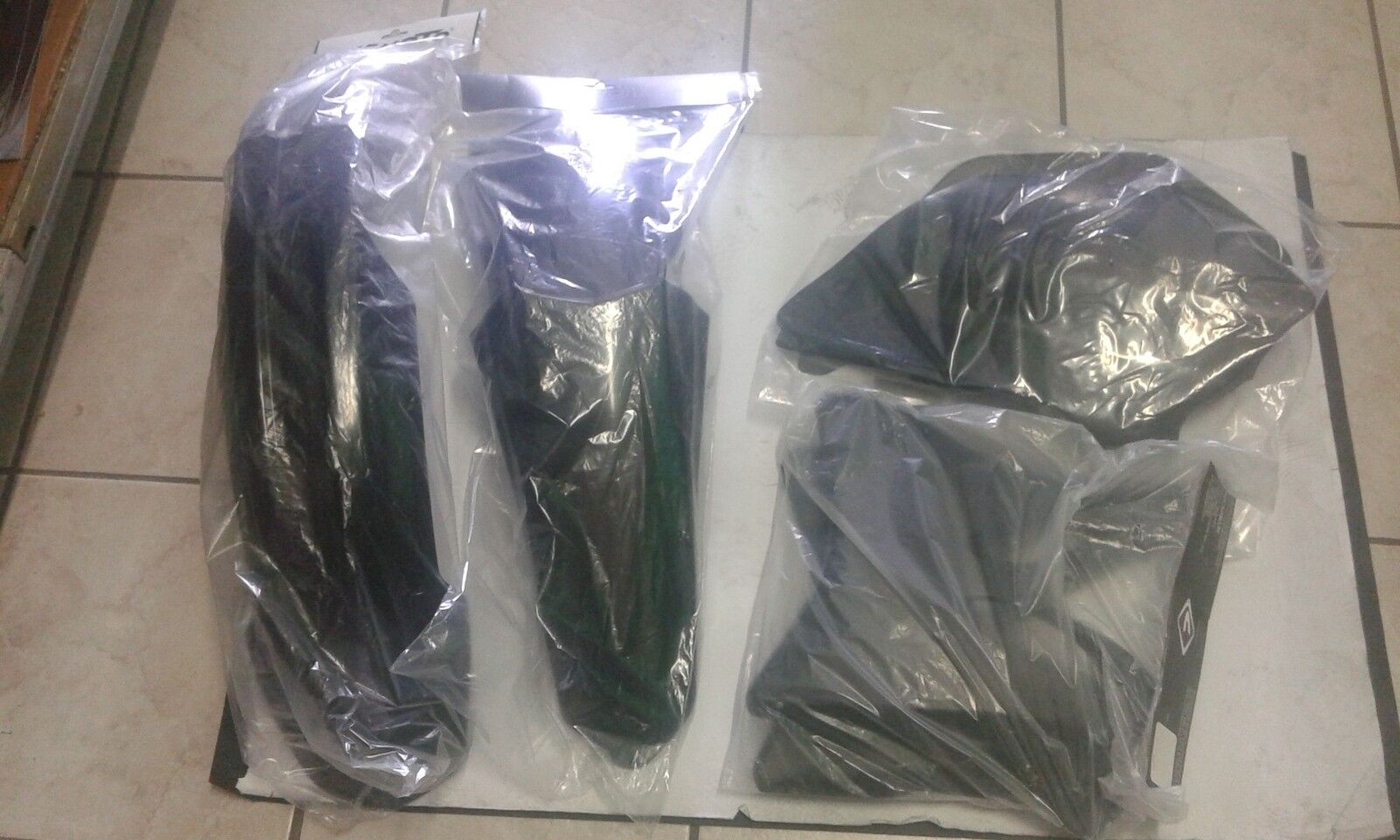KIT PLASTICHE YAMAHA YZ 125 250 2007 KIT 4 PZ NERO