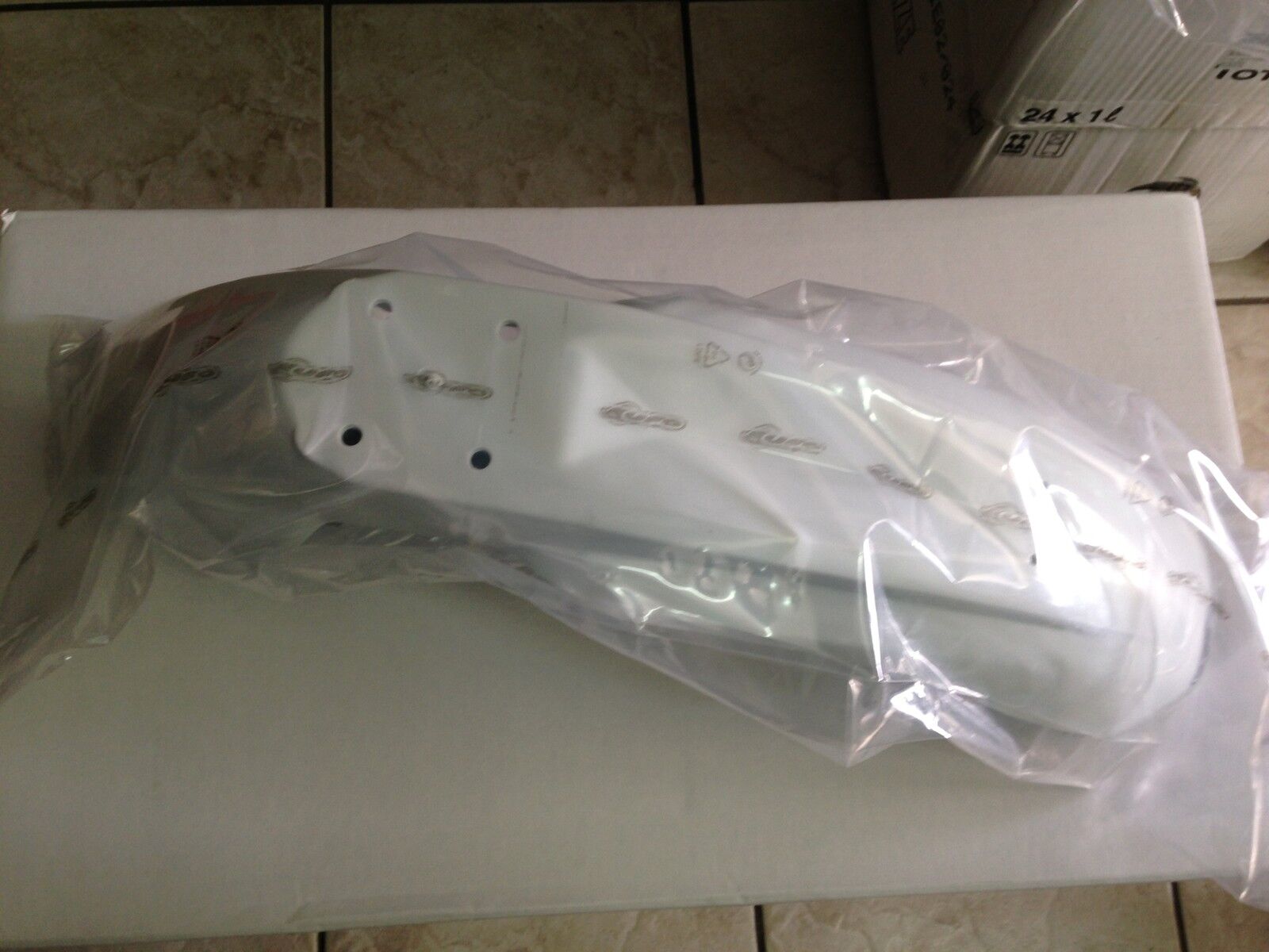 PARAFANGO ANTERIORE HUSQVARNA WR CR 125 2007 BIANCO