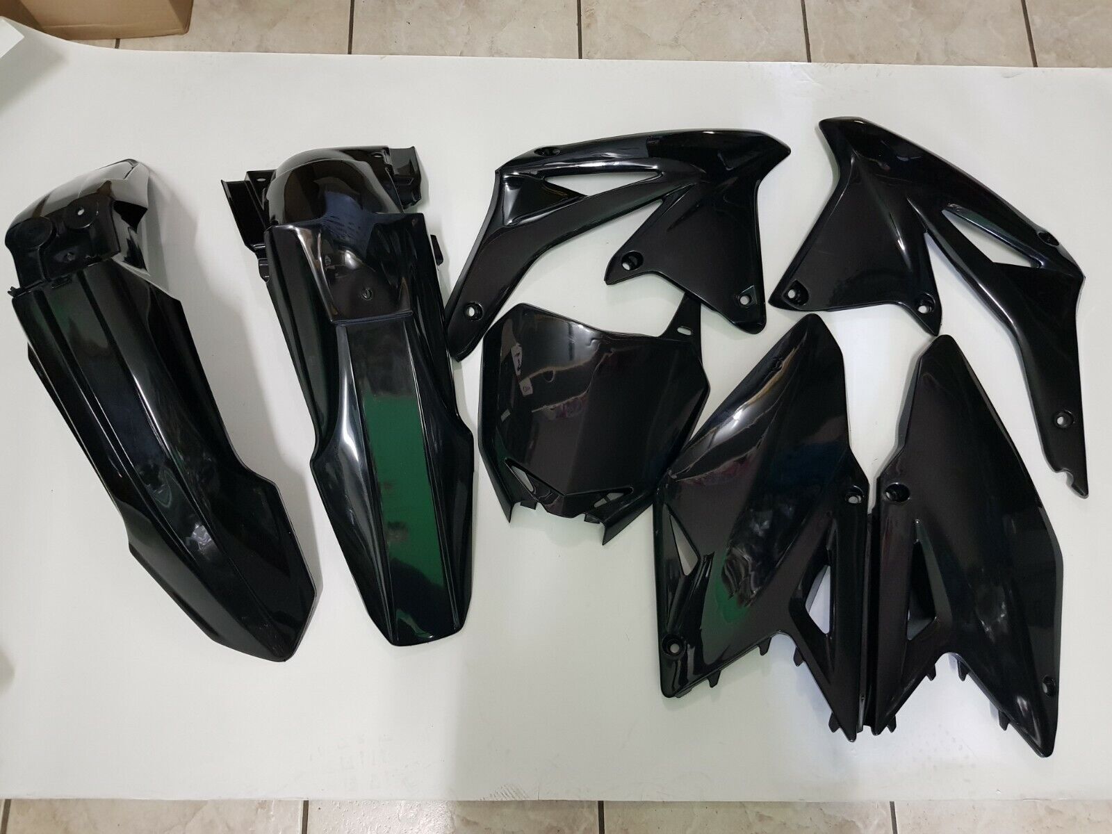 KIT PLASTICHE SUZUKI RMZ 450 2008 5 PZ COLORE NERO