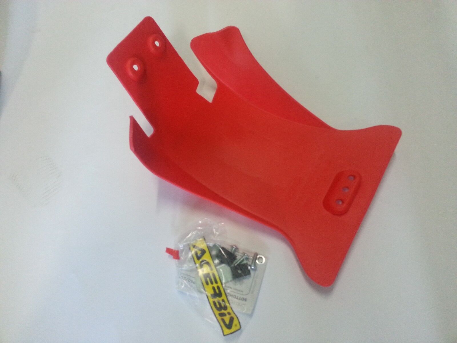 PARAMOTORE ENDURO IN PLASTICA ACERBIS ROSSO BETA XTRAINER X TRAINER 250 300 2015