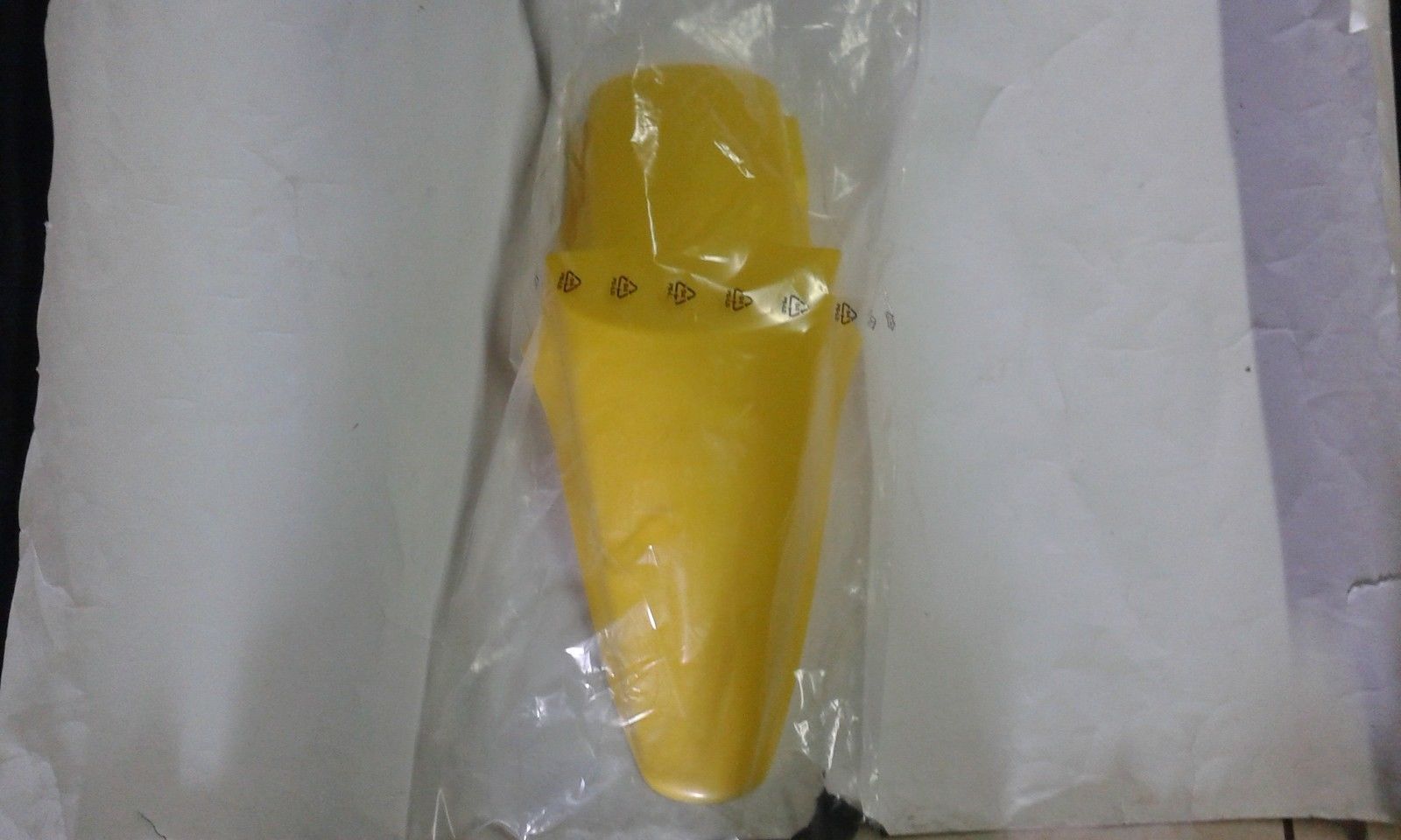 PARAFANGO POSTERIORE SUZUKI RM 85 2023 GIALLO