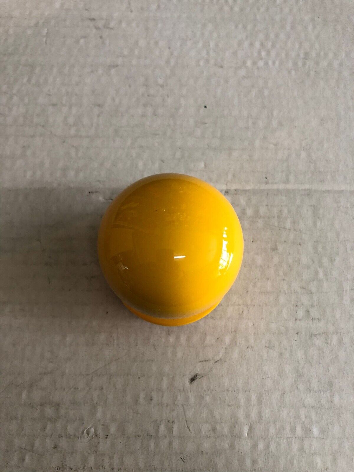 SAGUATTI 569/70 POMOLO COLORE GIALLO DIAMETRO 70 MATERIALE IN ALLUMINIO 