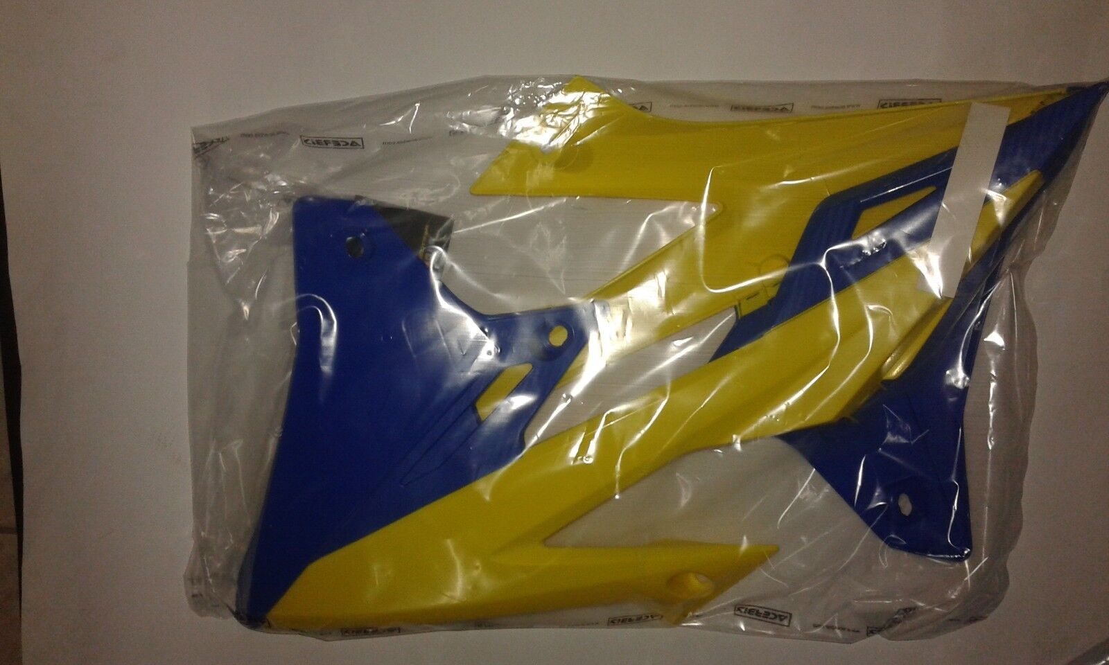 CONVOGLIATORI RADIATORE COPPIA SUZUKI RMZ 250 2024 GIALLO CELESTE