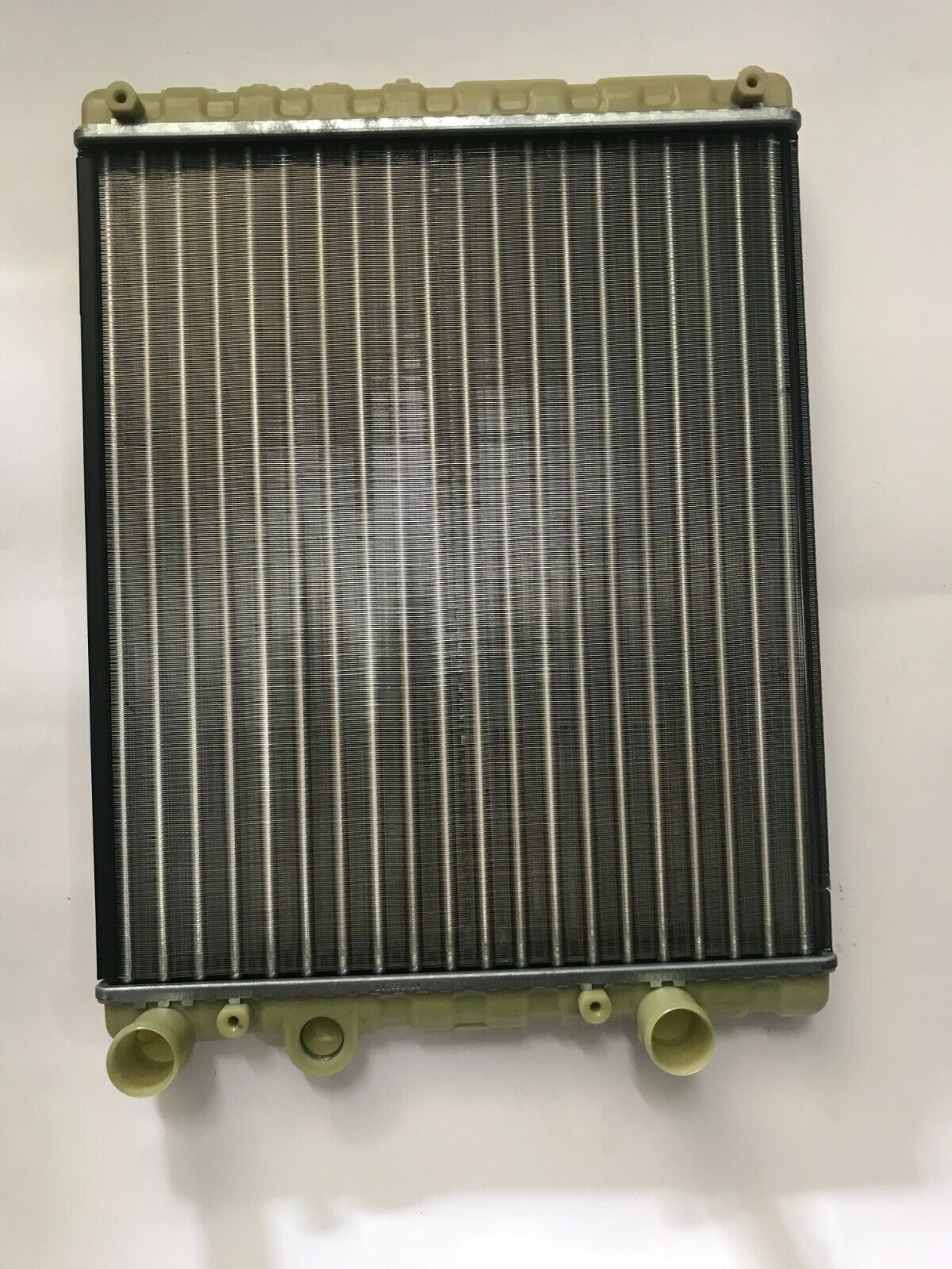 VW707 RADIATORE VW POLO 1.4 60 CV 1998 MARCA MOTOWARE