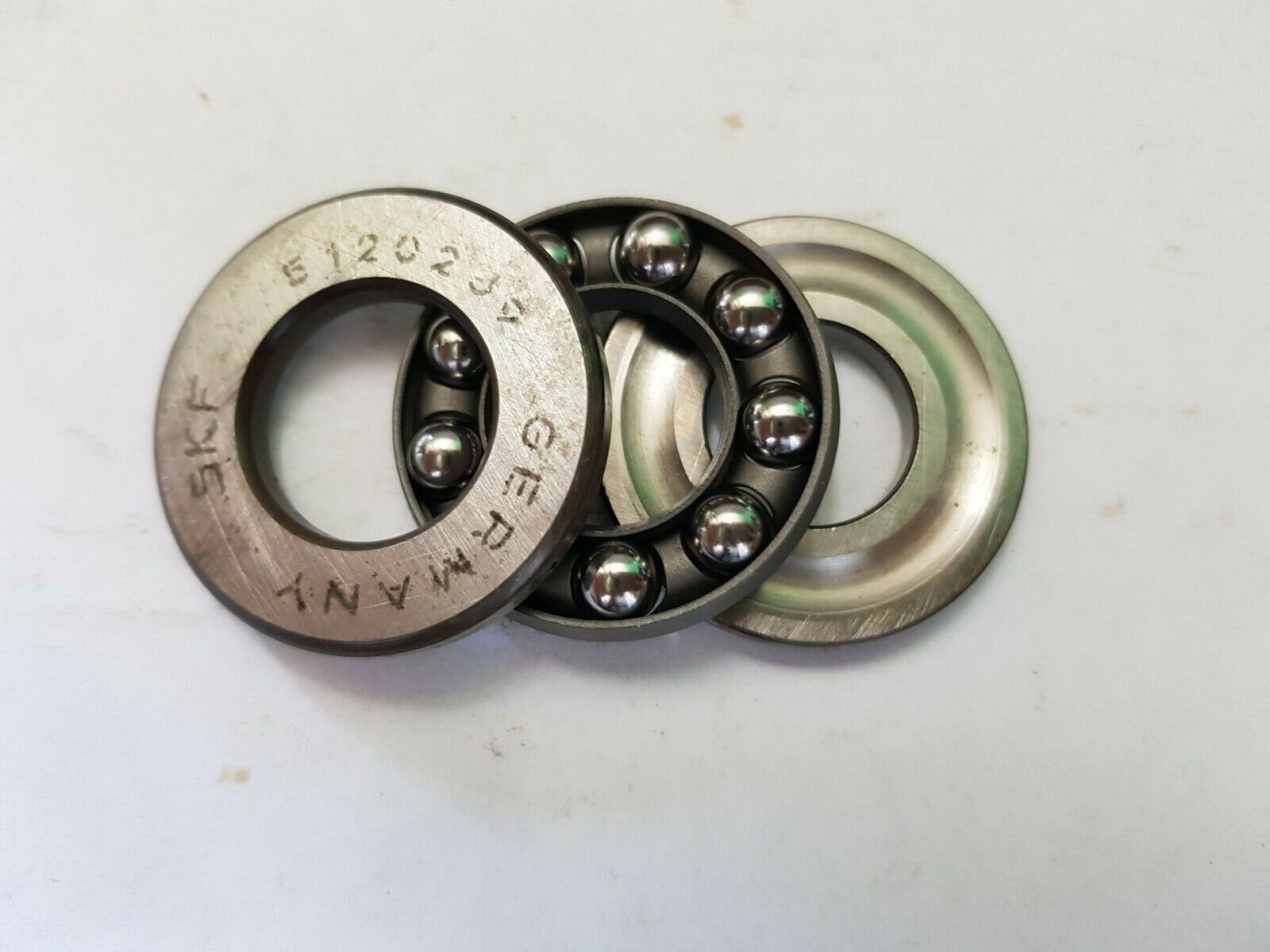 CUSCINETTO REGGISPINTA ASSIALE A SFERA SKF CODICE 51202J9 DIMENSIONI 15X32X12