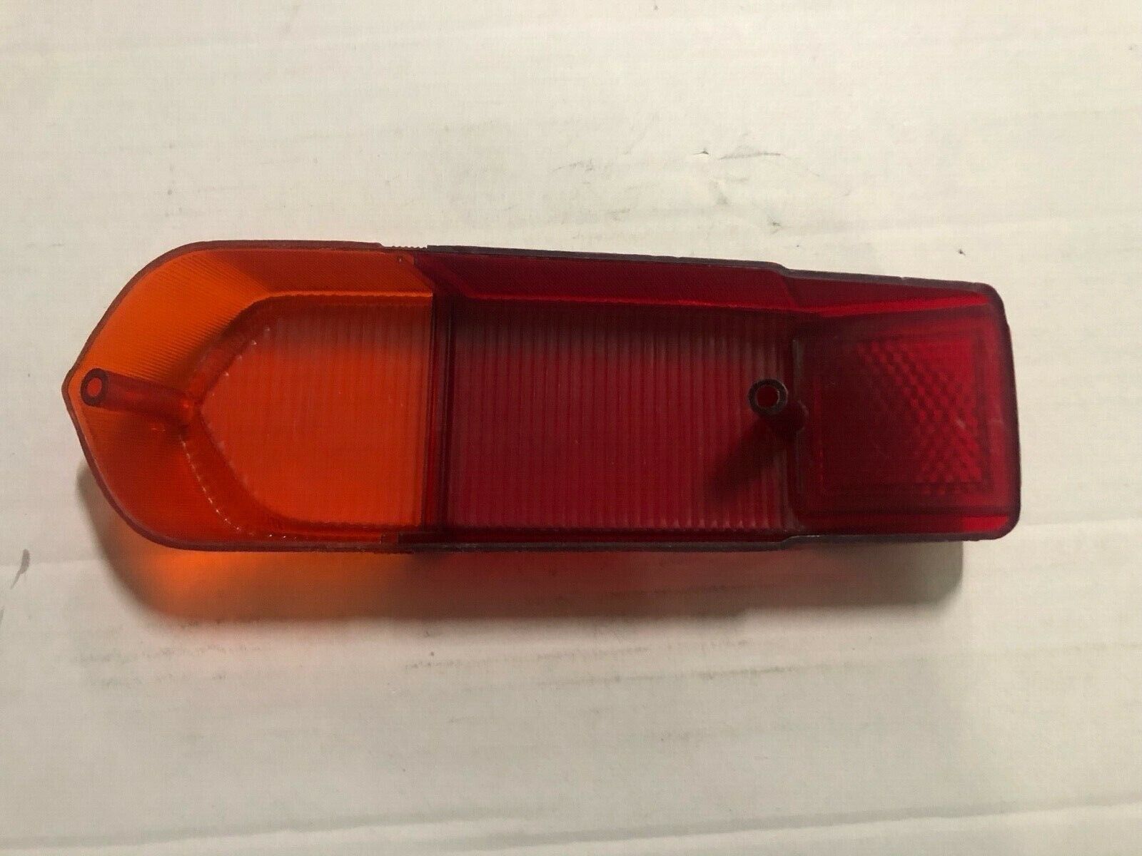 258140 FANALE POSTERIORE GEMMA FIAT 124 FAMILIARE COME FOTO
