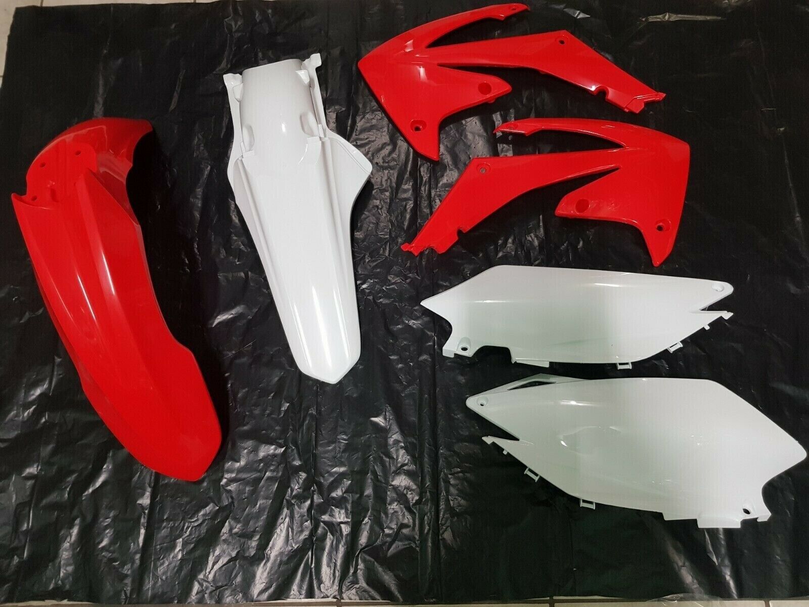 KIT PLASTICHE HONDA CRF 250 2011 2012 2013 KIT 4 PZ COLORE ORIGINALE