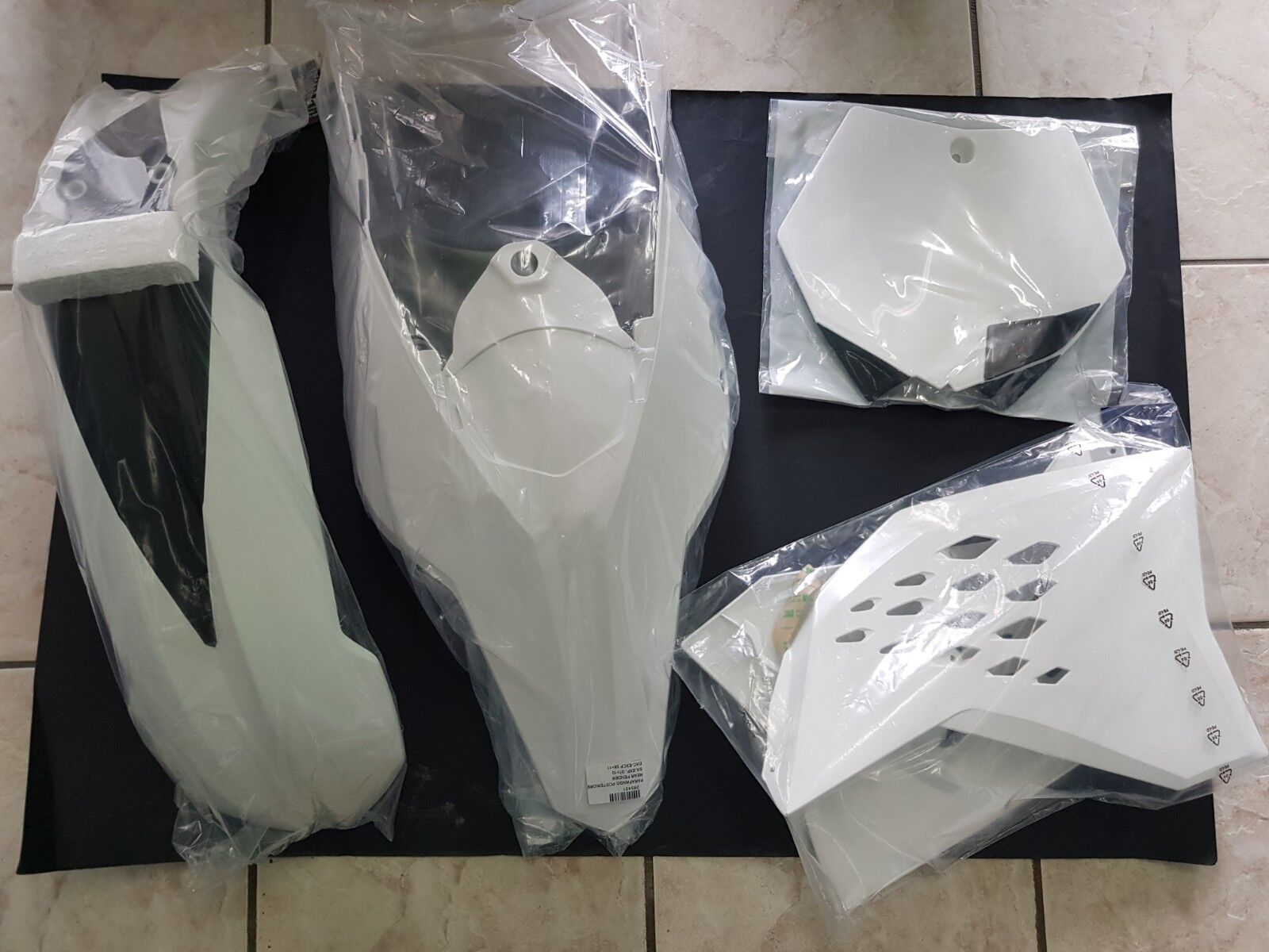 KIT PLASTICHE KTM SXF SX F 250 450 505 2007 2008 2009 2010 BIANCO KIT 4 PZ