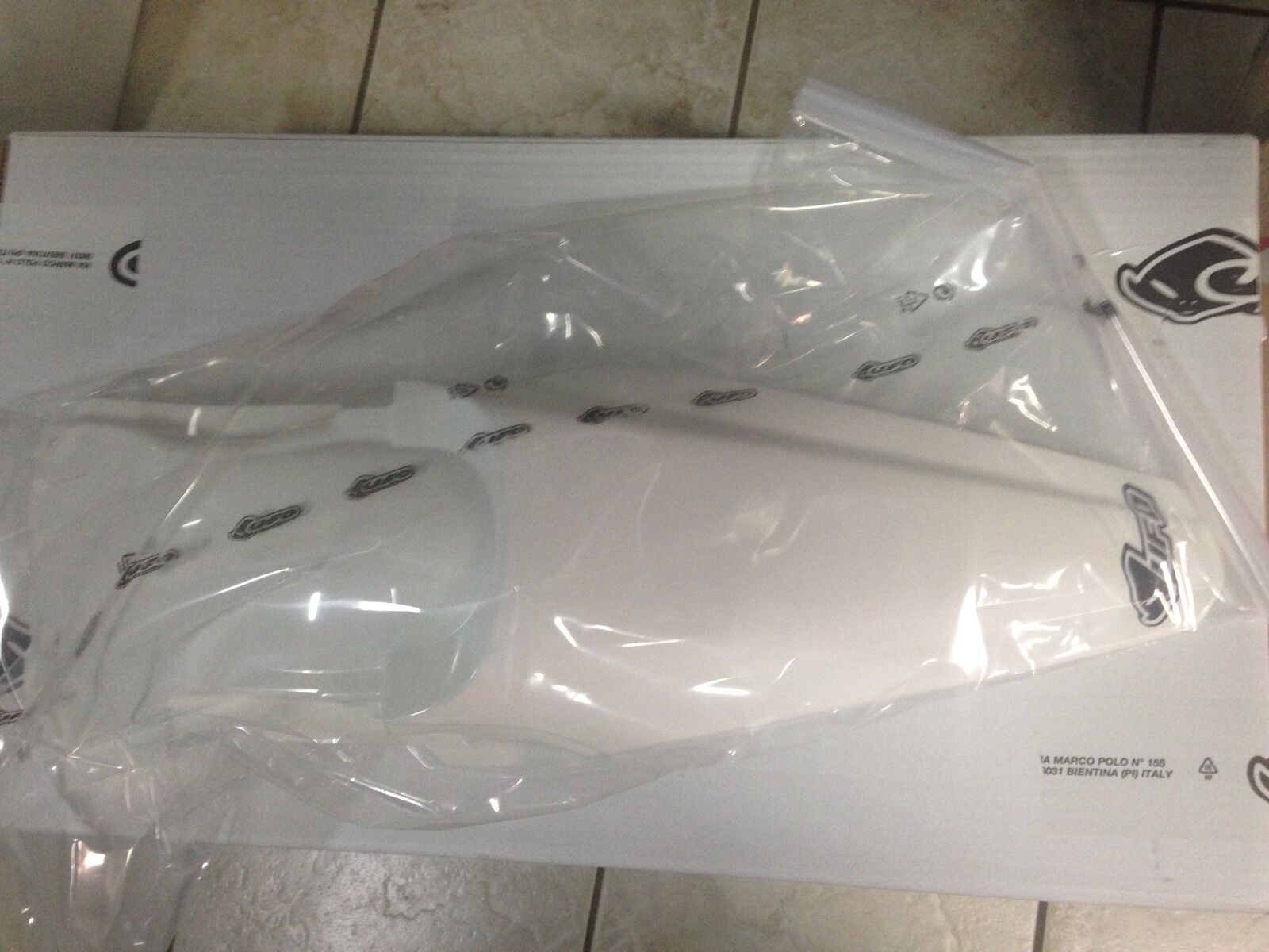 PARAFANGO POSTERIORE BIANCO KAWASAKI KXF 250 2013 2014 2015 2016 BIANCO