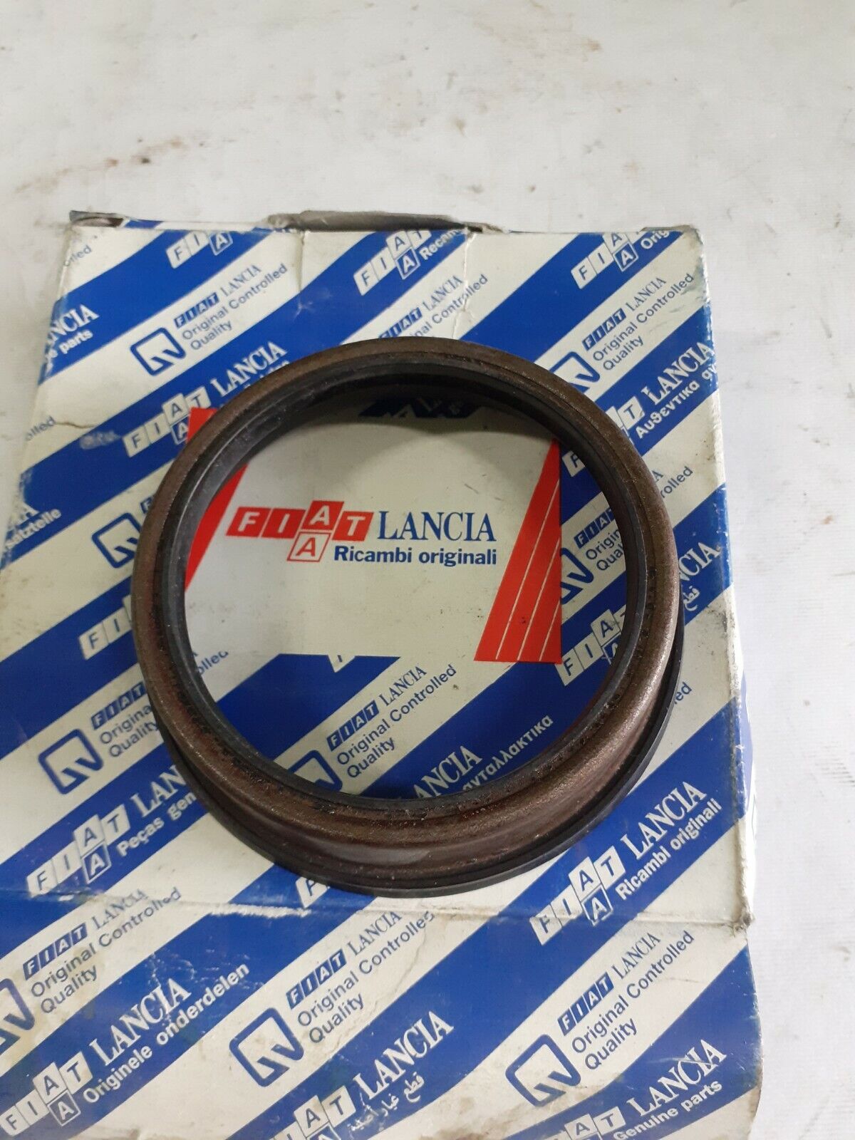 PARAOLIO STANTUFFO ORIGINALE FIAT CODICE 9942274