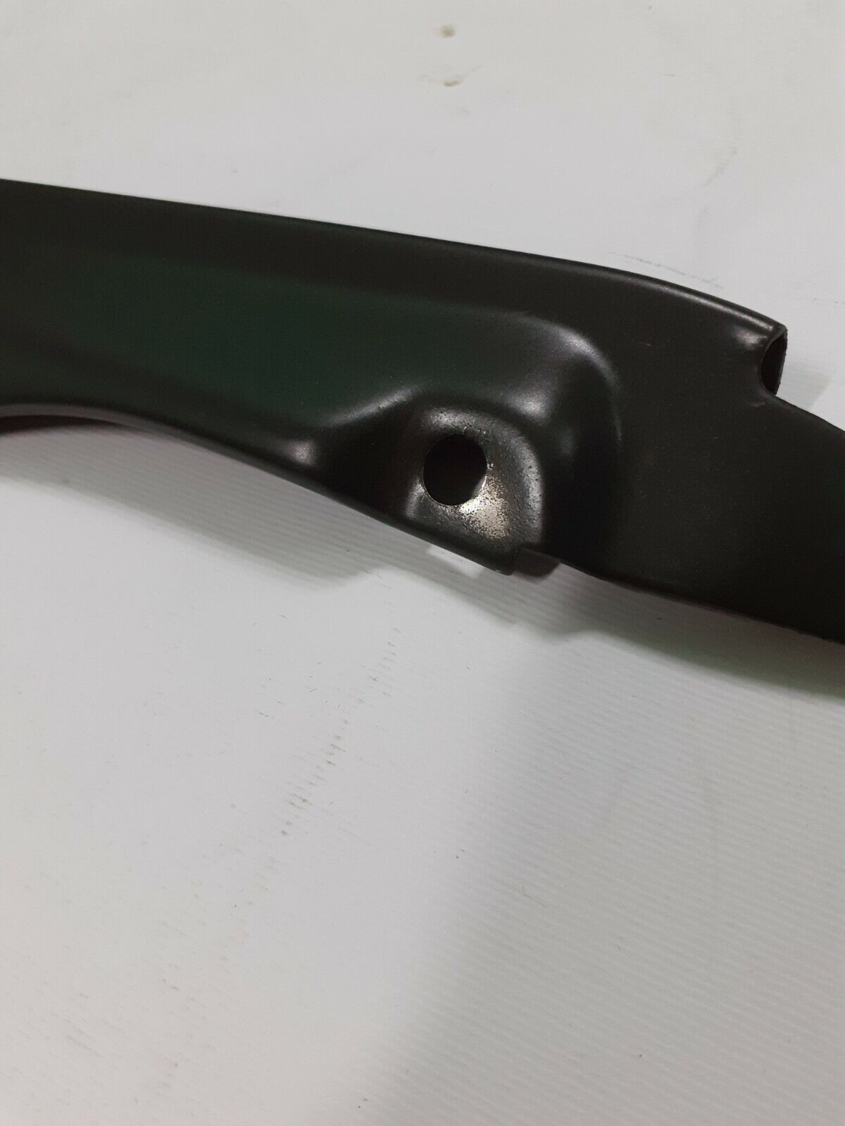 CORNICE PARABREZZA ANTERIORE LATO DESTRO ORIGINALE LANCIA DELTA CODICE 82419267