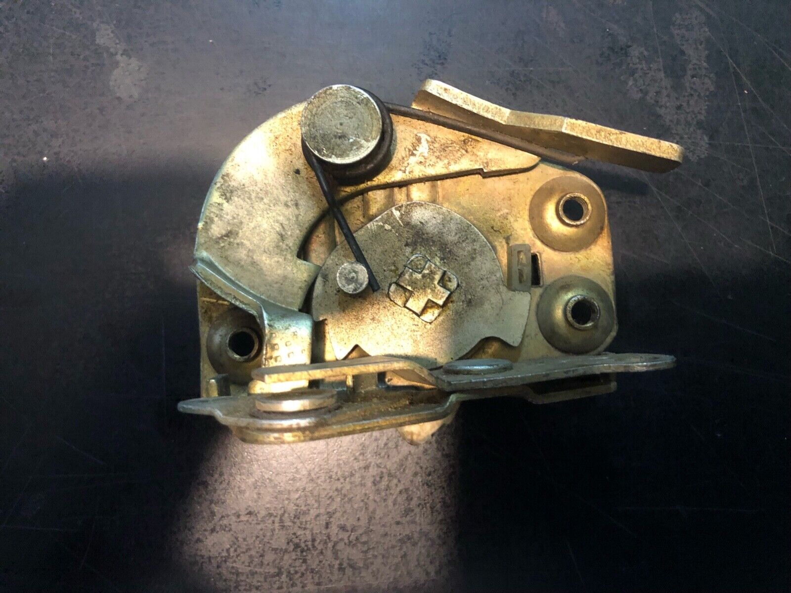 4372155 SERRATURA POSTERIORE DESTRA COME FOTO