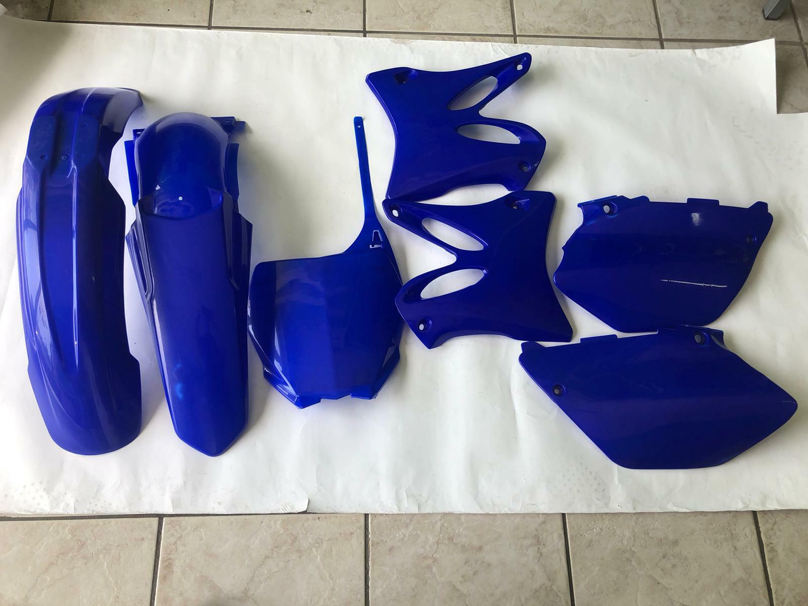 KIT PLASTICHE YAMAHA YZ 125 250 2009 5 PZ COLORE BLU