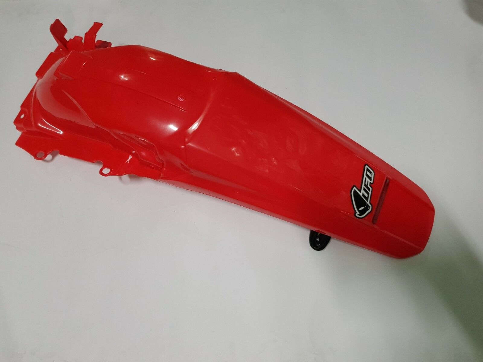 PARAFANGO POSTERIORE ROSSO PER HONDA CRF X 250 300 X 2017 CON LED