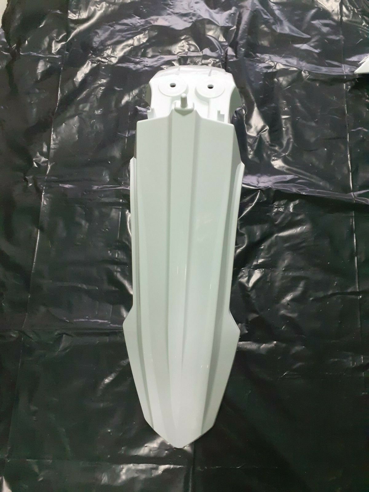 PARAFANGO ANTERIORE SUZUKI RMZ 450 2025 COLORE BIANCO