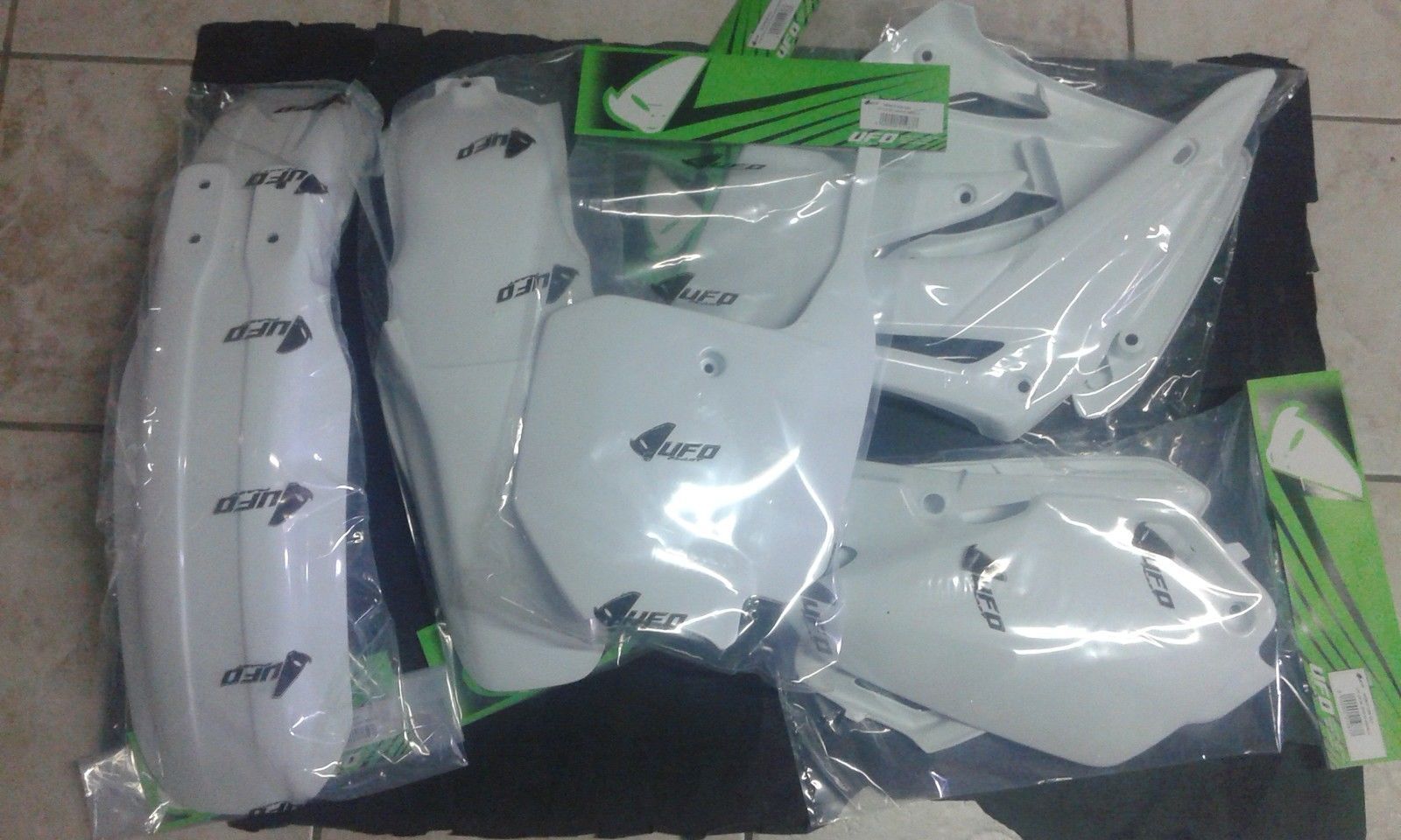 KIT PLASTICHE HONDA CR 85 2021 KIT 5 PZ COLORE BIANCO