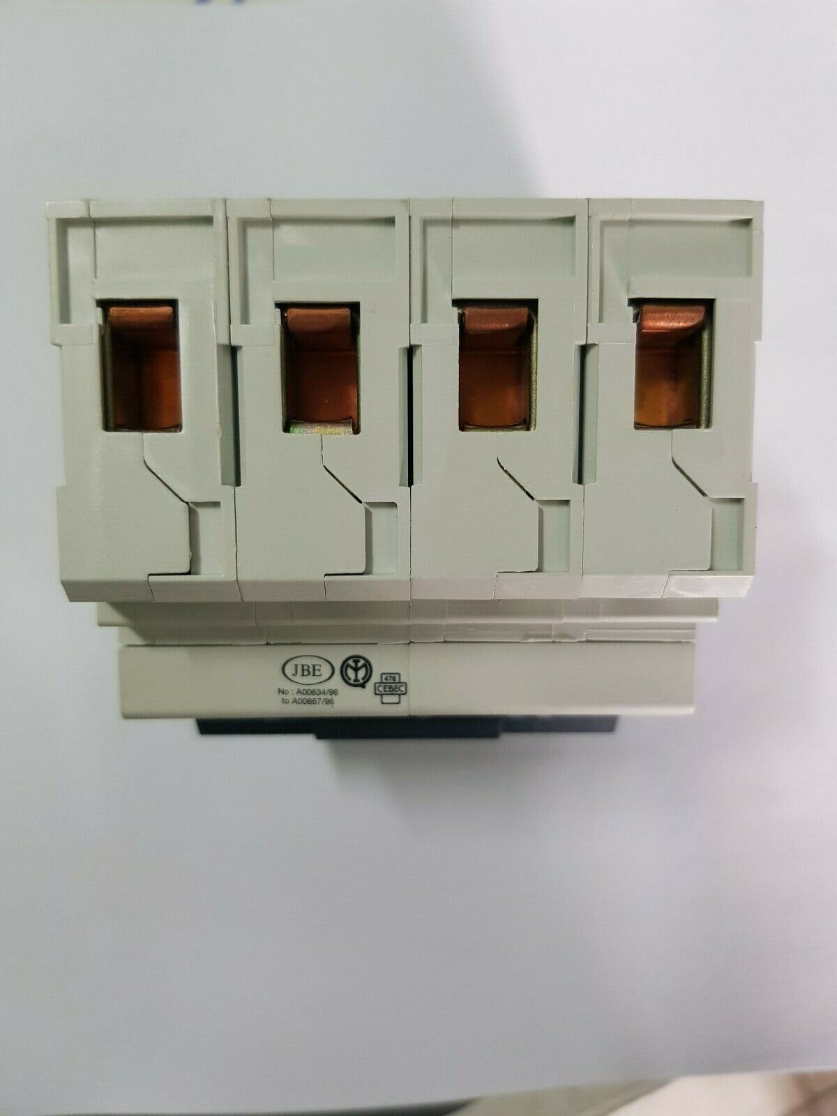 INTERRUTTORE AUTOMATICO HAGER CODICE MY420 4P 20A 4,5KA 1 PZ