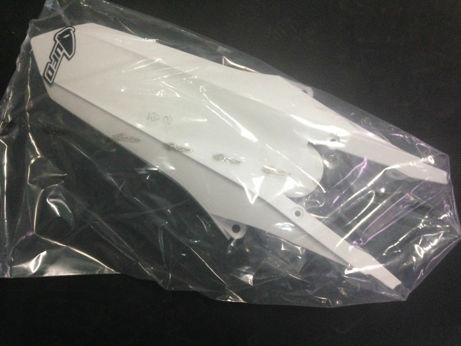 PARAFANGO POSTERIORE HUSQVARNA TC 250 2014 2015 2016 BIANCO