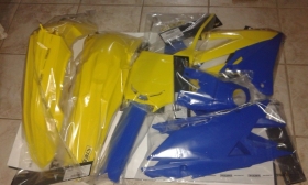 KIT PLASTICHE SUZUKI RMZ 450 2021 KIT 7 PZ GIALLO CELES