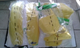KIT PLASTICHE SUZUKI RM 125 250 2018 KIT 5 PZ COLORE GI