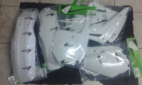 KIT PLASTICHE HONDA CR 85 2010 KIT 5 PZ COLORE BIANCO