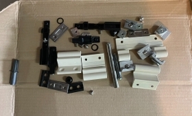 DOPPIA CERNIERA CENTRONE RAL 1013 ACCESSORI ALLUMINIO C