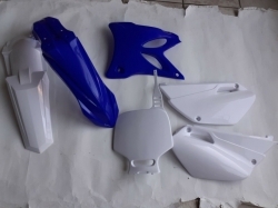 KIT PLASTICHE YAMAHA YZ 85 2006 KIT 5 PZ COLORE BIANCO BLU R
