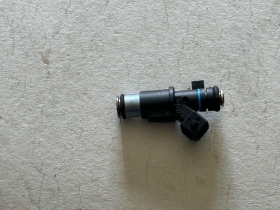 .1984E0 INIETTORE BENZINA ORIGINALE CITROEN C2 C3 COME 