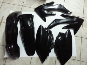 KIT PLASTICHE HONDA CRF 450 2008 KIT 4 PZ COLORE NERO