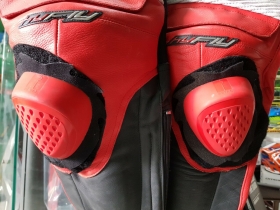 TUTA MOTO STRADALE INTERA HY FLY IN PELLE ROSSO BIANCO 