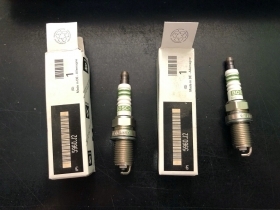 CANDELE ACCENSIONE 2 PZ ORIGINALI PEUGEOT CITROEN BOSCH 5960