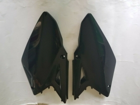 FIANCATINE LATERALI TABELLE POSTERIORI PORTANUMERI SUZU