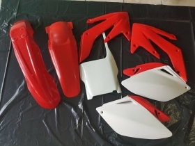 KIT PLASTICHE HONDA CRF 250 2006 2007 KIT 5 PZ COLORE ORIGIN