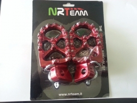 PEDANE POGGIAPIEDI ERGAL MAGGIORATE ROSSE BETA RR 250 3