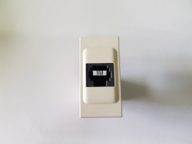 CONNETTORE TELEFONICO RJ11 LEGRAND CODICE 72839 1 PEZZO