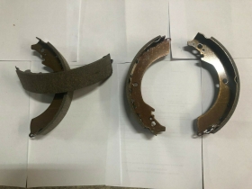 FBK FSB327 GANASCE POSTERIORI DAIHATSU ROCKY 1991 254X4