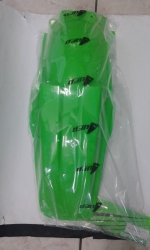 PARAFANGO POSTERIORE KAWASAKI KX 125 250 1988 1989 VERDE