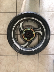 RUOTA POSTERIOR DISCHI PERNO COPERTONE 0% ORIGINALE HON